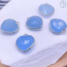 Подвеска сердце огранка кварц тонированный голубой №1, цвет серебро 18х16