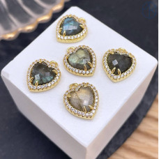 Подвеска сердце огранка лабрадор, цвет золото 12 мм