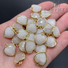 Подвеска сердце огранка лунный камень, цвет золото 13х15