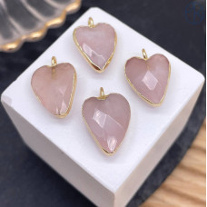 Подвеска сердце огранка розовый кварц, цвет золото 17х12 мм