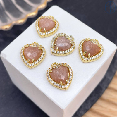 Подвеска сердце огранка солнечный камень, цвет золото 12 мм