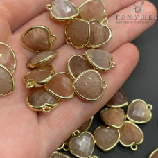 Подвеска сердце огранка солнечный камень, цвет золото 13х15