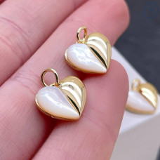 Подвеска сердце перламутр, цвет золото 12 мм