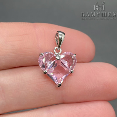 Подвеска сердце розовые цирконы, цвет серебро 14,5х14 мм