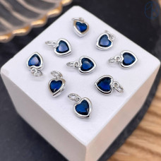 Подвеска сердце синий циркон, цвет серебро 6х8 мм