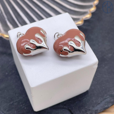 Подвеска сердце светло-коричневая эмаль, цвет серебро 20х19 мм