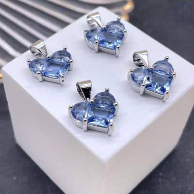 Подвеска Сердце светло-синие цирконы, цвет серебро 12х12 мм 