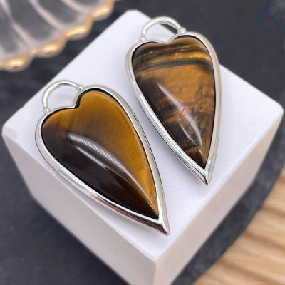 Подвеска сердце тигровый глаз, цвет серебро 30х12 мм