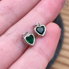 Подвеска сердце зеленый циркон, цвет серебро 6х8 мм