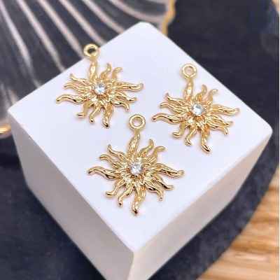 Подвеска солнце циркон, цвет золото 15 мм 