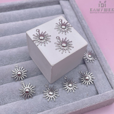 Подвеска солнце гладкое, цвет серебро 17х15 мм