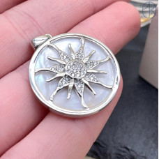 Подвеска солнце перламутр, цвет серебро 25 мм