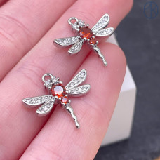 Подвеска стрекоза красный циркон, цвет серебро 17х19 мм
