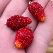 Подвеска земляника, цвет серебро ~ 17 мм