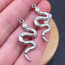Подвеска змея сталь 28 мм, цвет серебро
