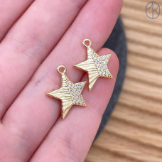 Подвеска звезда цирконы, цвет золото 14 мм