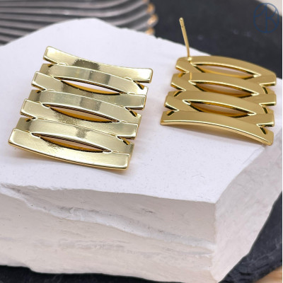 Пусеты цвет золото 28х28 мм