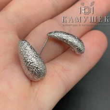 Пусеты капля фактурная 17*8,5мм, цвет серебро
