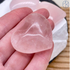 Розовый кварц сердце ~ 3х3 см