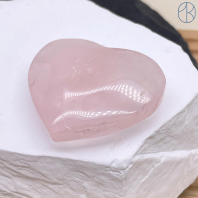 Розовый кварц сердце ~ 6х5 см