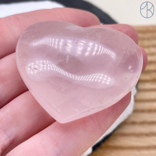 Розовый кварц сердце ~ 6х5 см