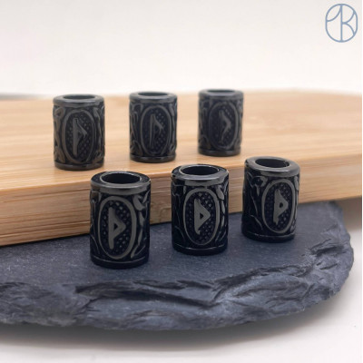 Руна Турисаз, цвет черный 10х13 мм