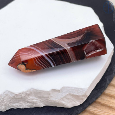 Сардоникс кристалл~ 5х2 см