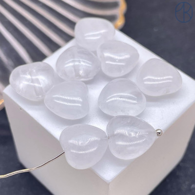 Сердца Горный хрусталь 12х12 мм штучно