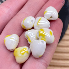 Сердце керамика бело-желтое 12 мм штучно