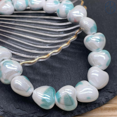 Сердце керамика, цвет бело-бирюзовое 15 мм