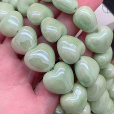 Сердце керамика, цвет салатовый 15 мм штучно