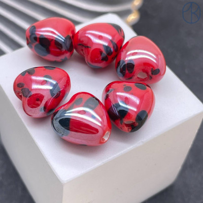 Сердце керамика красно-черное 12 мм