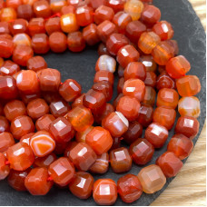 Сердолик куб огранка 9 мм