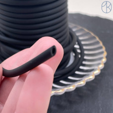 Шнур каучуковый черный 4 мм