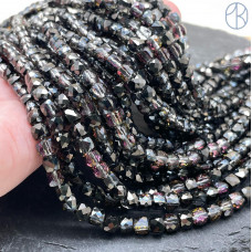 Стекло куб огранка черное с переливом 5 мм