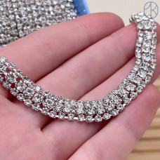 Стразовая лента №332, цвет серебро 8 мм