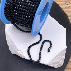 Стразовая лента №342, цвет черный 3 мм