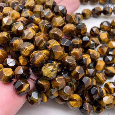 Тигровый глаз огранка "Бриллиант" 9 мм