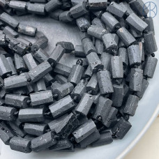 Турмалин черный (Шерл) матовый фриформ цилиндр ~ 11-15 мм