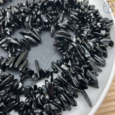 Турмалин черный (Шерл) сколы ~ 10-20 мм