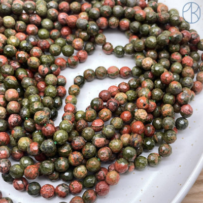 Унакит мелкая огранка 6 мм (128 граней)