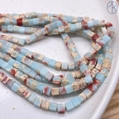 Варисцит голубой куб имитация 4 мм