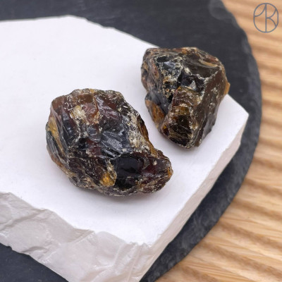 Янтарь кусок ~ 3-4 см