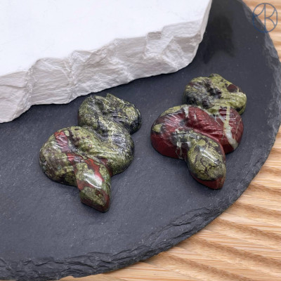 Яшма кровь дракона змея ~ 5 см