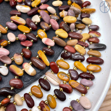 Яшма Мукаит сколы ~ 12-16 мм Яшма Мукаит сколы ~ 12-16 мм