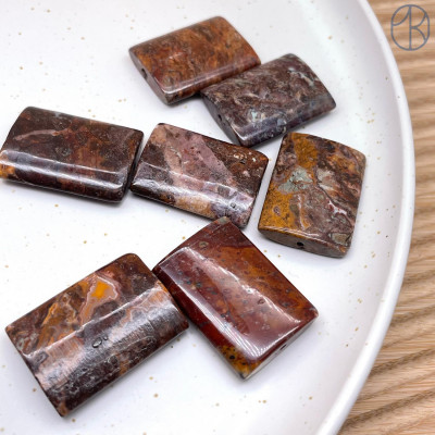 Яшма Ситцевая прямоугольник 29х22 мм штучно