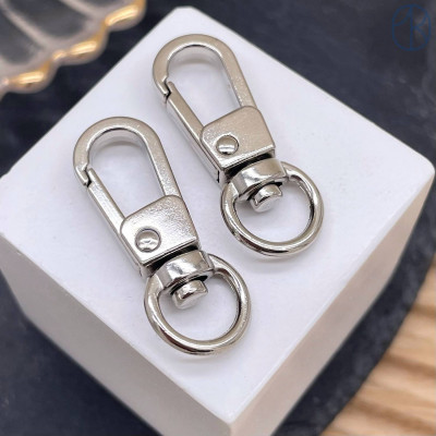 Замок карабин, цвет серебро 10х31 