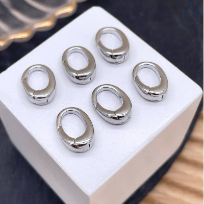 Замок карабин овал, цвет серебро 12 мм