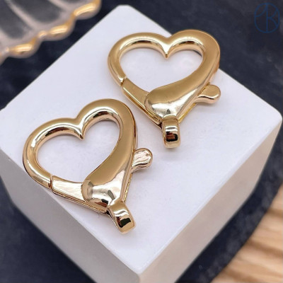 Замок карабин сердце, цвет золото 32х16