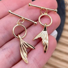 Замок тогл с подвеской хвост кита, цвет золото 10 мм 